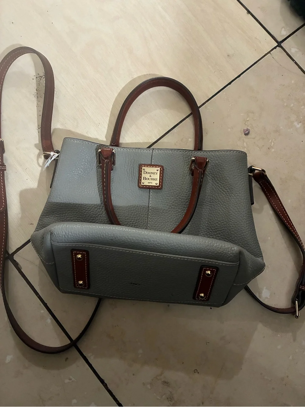 Dooney & bourke pebble grain leather satchel crossbody
